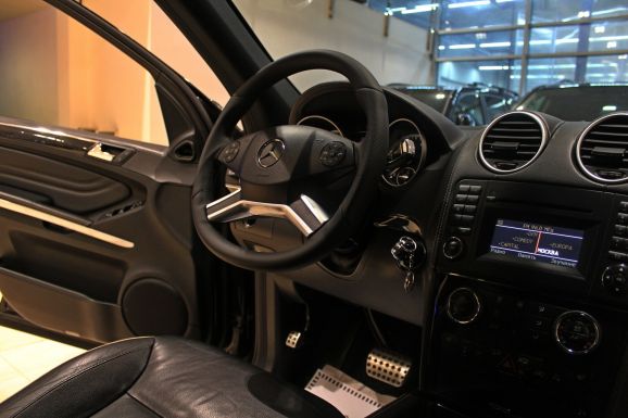 Mercedes-Benz M-Класс, 3.5 л, АТ, 2010 фото 8