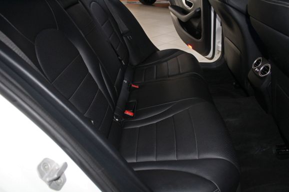 Mercedes-Benz C-Класс, 2.0 л, АТ, 2017 фото 1