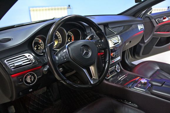 Mercedes-Benz CLS, 3.5 л, АТ, 2013 фото 7