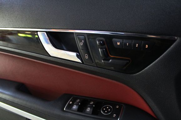 Mercedes-Benz E-Класс, 1.8 л, АТ, 2010 фото 7