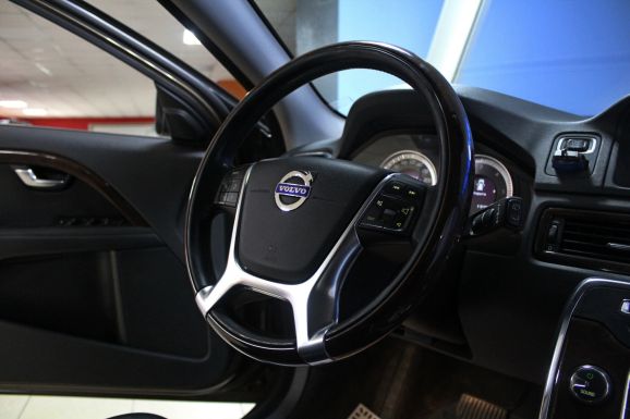 Volvo XC70, 2.4 л, АТ, 2012 фото 9