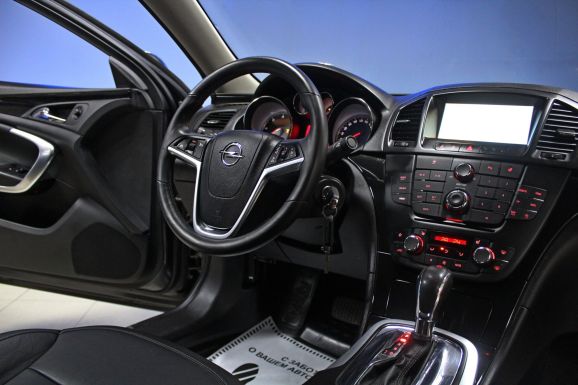 Opel Insignia, 2.0 л, АТ, 2012 фото 7