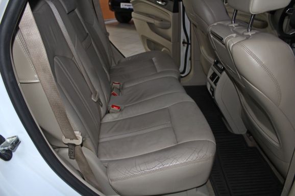 Cadillac SRX, 3.0 л, АТ, 2012 фото 9