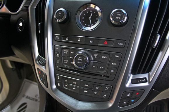 Cadillac SRX, 3.0 л, АТ, 2012 фото 1