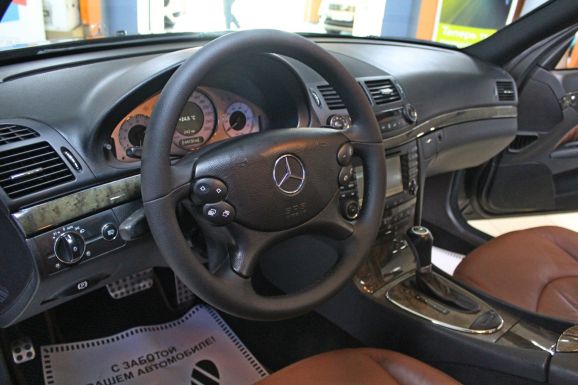 Mercedes-Benz E-Класс, 3.0 л, АТ, 2009 фото 7