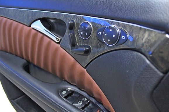 Mercedes-Benz E-Класс, 3.0 л, АТ, 2009 фото 2