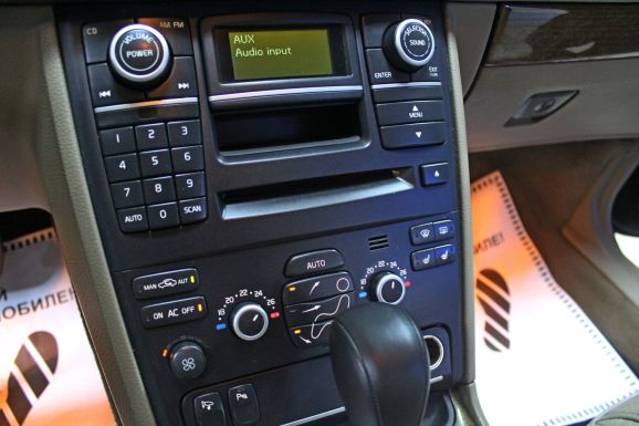 Volvo XC90, 2.5 л, АТ, 2011 фото 8