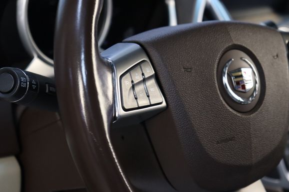 Cadillac SRX, 3.0 л, АТ, 2011 фото 12