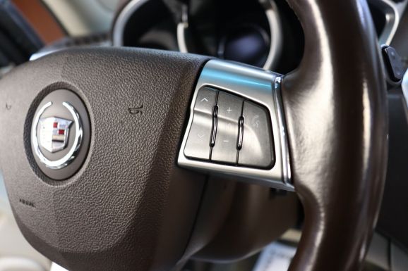 Cadillac SRX, 3.0 л, АТ, 2011 фото 13