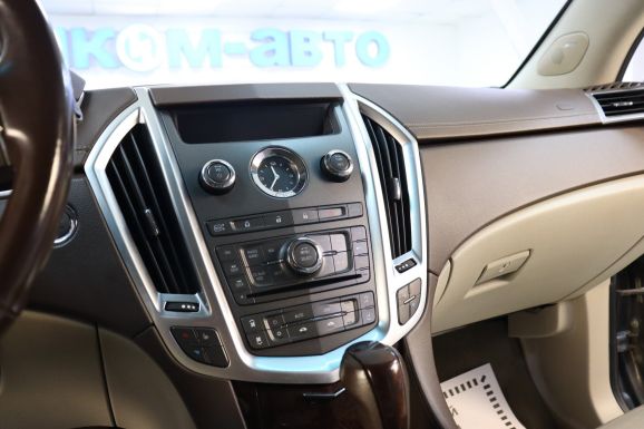 Cadillac SRX, 3.0 л, АТ, 2011 фото 14