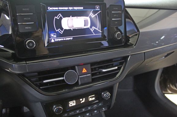 Volkswagen Polo, 1.6 л, АТ, 2021 фото 8