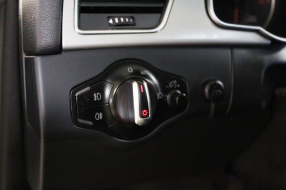 Audi A5, 1.8 л, Вариатор, 2010 фото 8