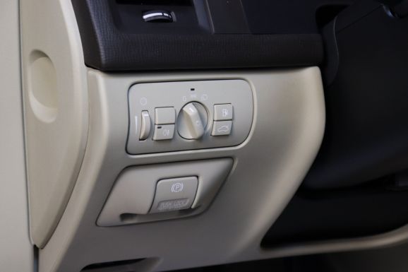 Volvo XC60, 2.4 л, АТ, 2011 фото 10