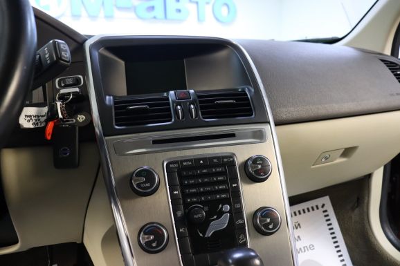 Volvo XC60, 2.4 л, АТ, 2011 фото 14
