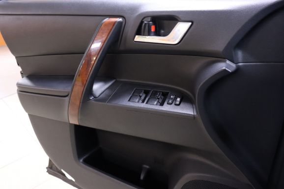 Toyota Highlander, 3.5 л, АТ, 2013 фото 8