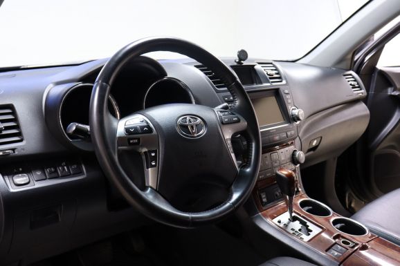 Toyota Highlander, 3.5 л, АТ, 2013 фото 11