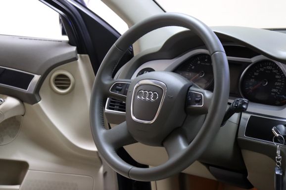 Audi A6, 2.8 л, АТ, 2011 фото 13