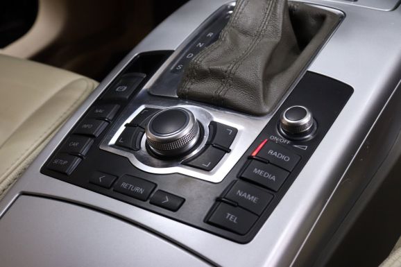 Audi A6, 2.8 л, АТ, 2011 фото 2