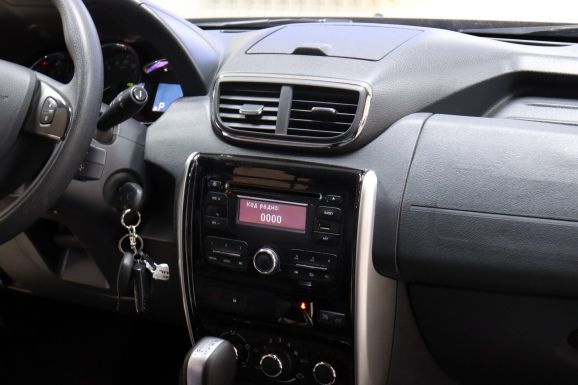 Nissan Terrano, 2.0 л, АТ, 2017 фото 2