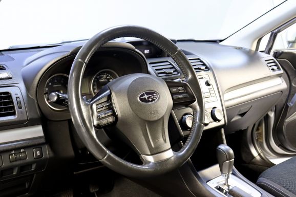 Subaru XV, 2.0 л, Вариатор, 2013 фото 11