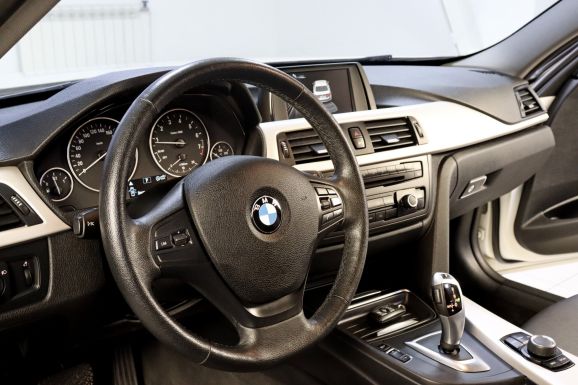 BMW 3 серии, 1.6 л, АТ, 2014 фото 9