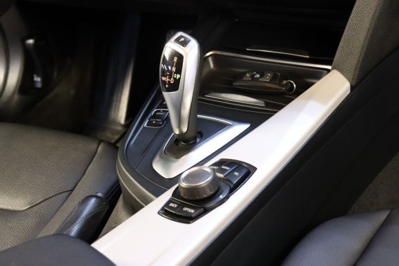 BMW 3 серии, 1.6 л, АТ, 2014 фото 2