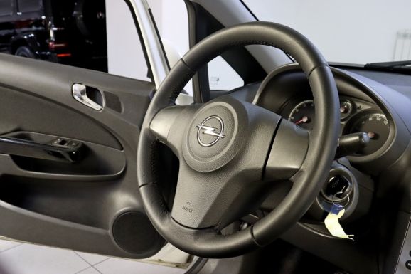 Opel Corsa, 1.2 л, Робот, 2014 фото 7