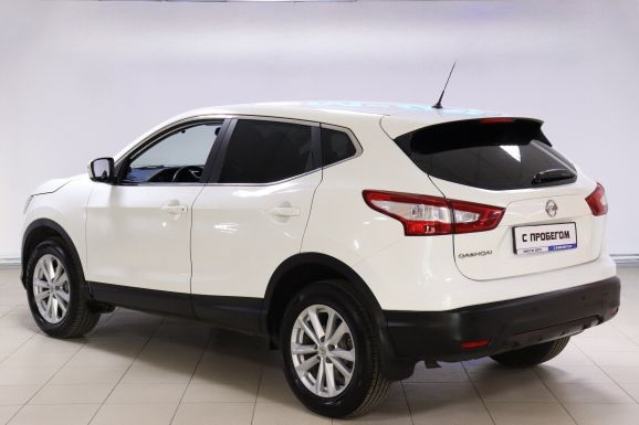 Nissan Qashqai, 2.0 л, Вариатор, 2019 фото 6