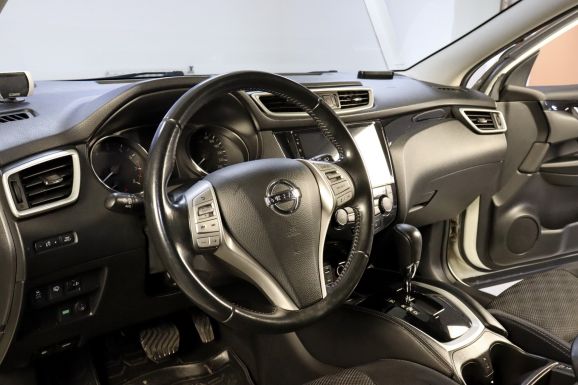 Nissan Qashqai, 2.0 л, Вариатор, 2019 фото 9