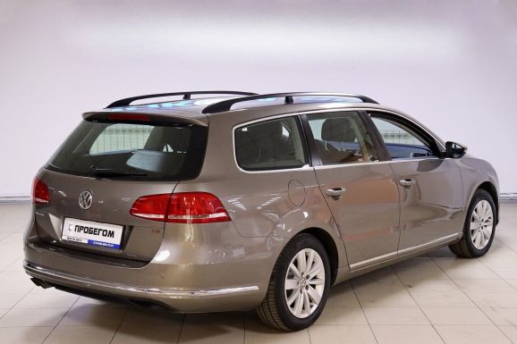 Volkswagen Passat, 1.8 л, МТ, 2011 фото 4