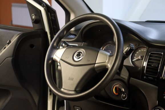 SsangYong Actyon, 2.0 л, МТ, 2013 фото 10