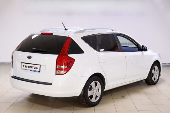 Kia Ceed, 1.6 л, МТ, 2012 фото 6
