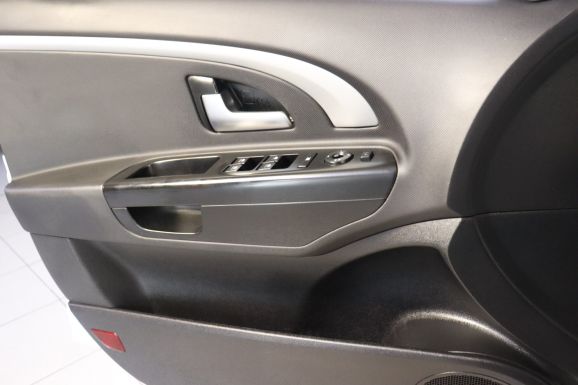 Kia Ceed, 1.6 л, МТ, 2012 фото 8