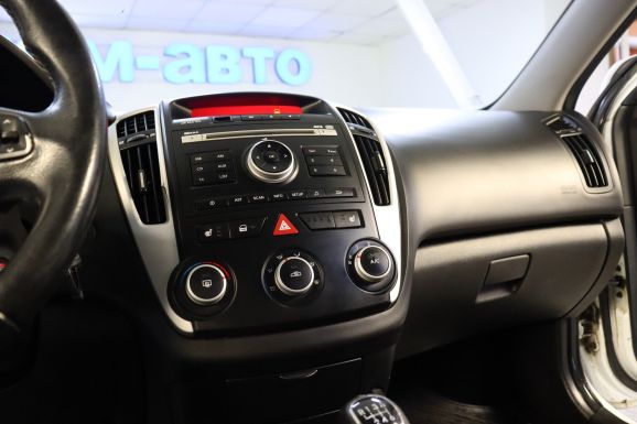 Kia Ceed, 1.6 л, МТ, 2012 фото 12