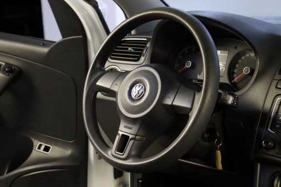 Volkswagen Polo, 1.6 л, АТ, 2013 фото 8