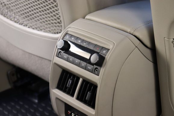 Cadillac SRX, 3.0 л, АТ, 2012 фото 9