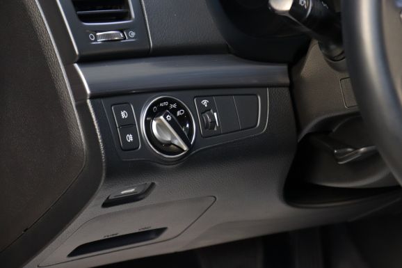 Hyundai i40, 2.0 л, АТ, 2012 фото 10