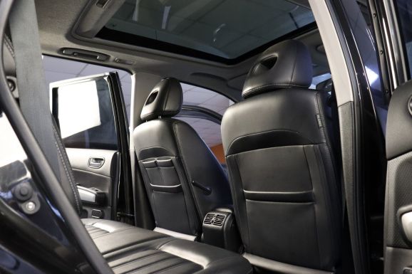 Nissan X-Trail, 2.5 л, Вариатор, 2012 фото 8