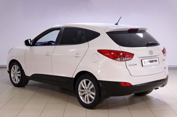 Hyundai ix35, 2.0 л, АТ, 2012 фото 4