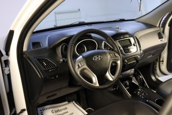Hyundai ix35, 2.0 л, АКПП, 2012 фото 9