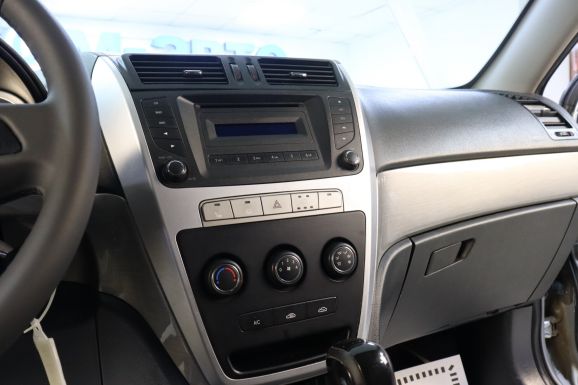 Geely Emgrand X7, 2.4 л, АТ, 2015 фото 12