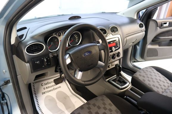 Ford Focus, 1.6 л, АТ, 2011 фото 9