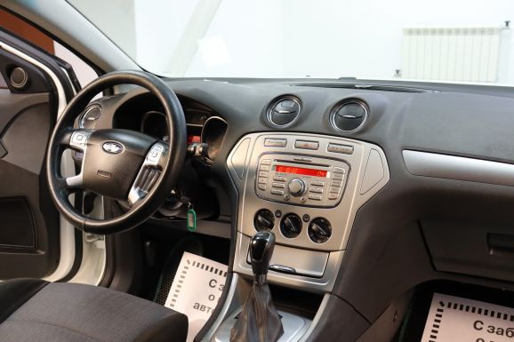 Ford Mondeo, 2.3 л, АТ, 2009 фото 7