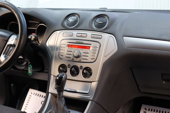 Ford Mondeo, 2.3 л, АТ, 2009 фото 8