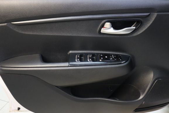 Kia Rio, 1.6 л, АТ, 2021 фото 8