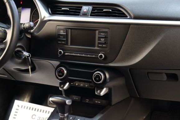 Kia Rio, 1.6 л, АТ, 2021 фото 2