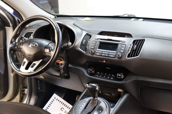 Kia Sportage, 2.0 л, АТ, 2013 фото 7