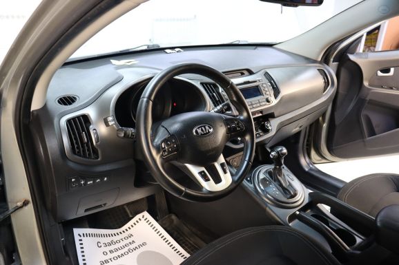 Kia Sportage, 2.0 л, АТ, 2013 фото 8