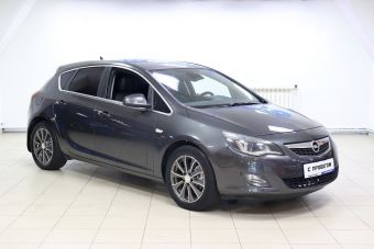 Opel Astra, 1.6 л, АКПП, 2011 фото 4