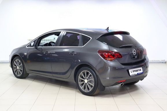 Opel Astra, 1.6 л, АТ, 2011 фото 5